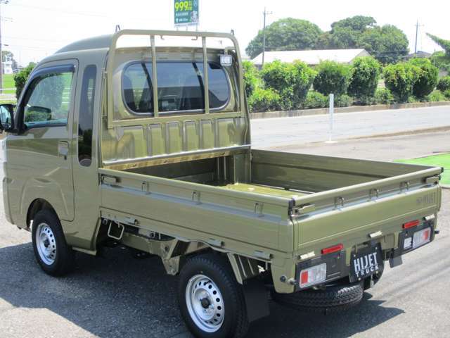 ☆自社積載車も完備しておりますので、急な故障、トラブル時にはご安心下さい☆