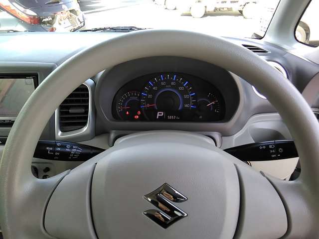 メーターパネル