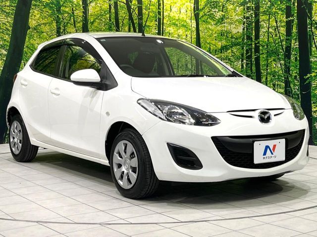 大好評のボディコーティング「弾スプラッシュコート」もご納車までに施工可能。通常のガラスコートと異なる、耐久年数6年の無機質ガラスコーティングが、ボディをキレイな状態に保ってくれます。