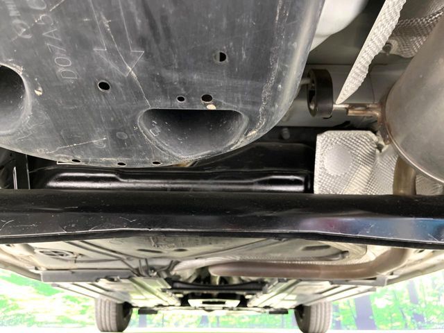 親切・丁寧な専門メカニックスタッフが応対！・車検・点検整備・事故等の修理などアフターサービスも安心。お車のカスタマイズもネクステージのサービススタッフまでご相談ください！