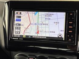 7インチワイドカーナビ付いてます♪
