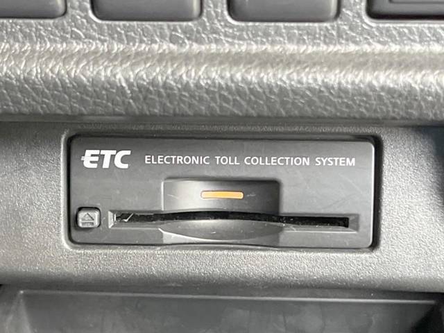 【ETC】高速道路の料金所をストレスなく通過！話題のスポットやサービスエリアに多い「スマートIC」利用時は必須のアイテムです。当店でセットアップを実施、ご納車当日からすぐにご利用いただけます！