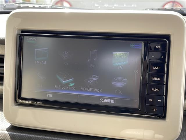 【純正メモリナビ】ナビゲーション機能はもちろん、多彩なメディアをお使いいただけます。フルセグTV、Bluetooth接続、CD、DVD再生も可能。