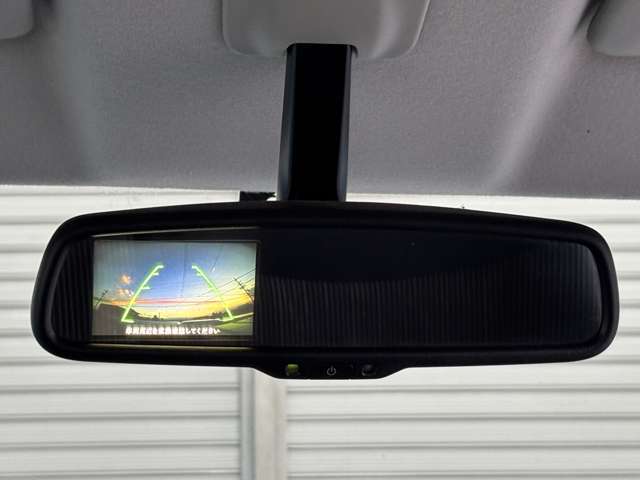 ルームミラーバックモニター
