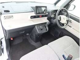 高品質カークリーニング ピカピCar 外装・内装、岐阜トヨペットの専門スタッフがシートもカーペットも綺麗に洗浄済み！プロの仕上げを是非ご確認下さいませ。