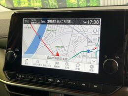 【純正9インチナビ】人気の純正ナビを装備。オーディオ機能も充実しており、Bluetooth接続すればお持ちのスマホやMP3プレイヤーの音楽を再生可能！毎日の運転がさらに楽しくなります！！