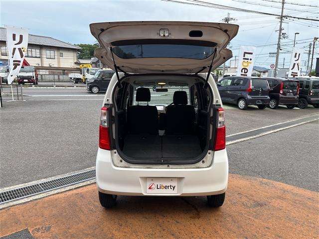 ■□■□■ アフターサービスもお任せ下さい！！ 自社整備工場を完備しております！！ 国土交通省指定整備工場なので車検も最短45分で終わります♪■□■□■