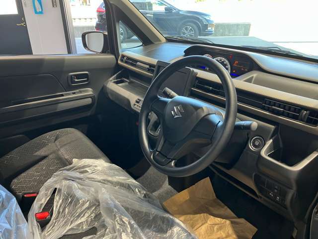☆安全装備・衝突軽減ブレーキ付のお車も多数ご用意しております☆詳しくは営業スタッフご相談下さいませ♪