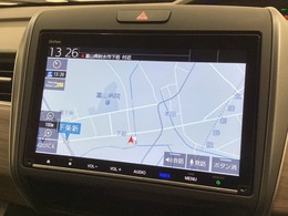 アップルカープレイ対応ギャザズナビ搭載です。知らない道も安心ですね！