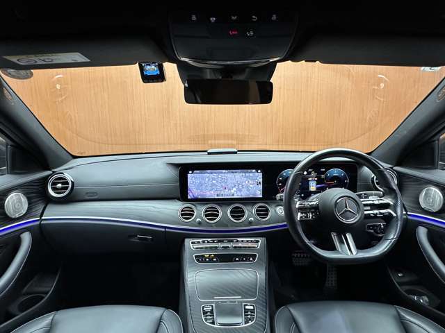 BMW、メルセデス、アウディといったドイツのプレミアムブランド中心とした、各種輸入車ブランドを同時に較べることができます。