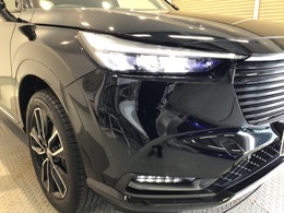 【LEDヘッドライト】ディスチャージヘッドライト（HID）と同等の明るさで、夜道や雨天走行が明るく視界良好！！　フォグライトも装備で、安心感さらにUPです♪安心ドライブを楽しんで下さい♪