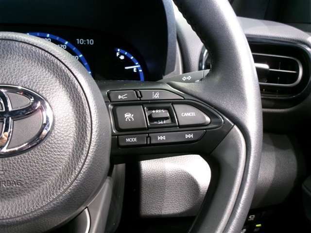 クルーズコントロールで高速道路の走行もラクラク♪