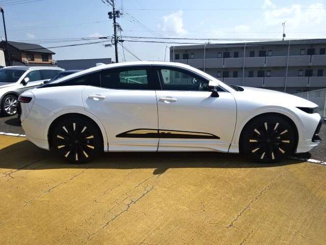 遠方の方には 陸送業者による納車の手配も可能です.。別途陸送費用のお問合せは 当店直通フリーダイヤル「0078ー6002-456224」（担当・フジワラ）まで。