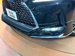 【モデリスタエアロ】人気のモデリスタエアロを装着！クルマの外観がよりスタイリッシュになり、街中で存在感あふれる1台に♪将来買い替える時にもリセールに影響しやすく、価値ある人気の装備です！