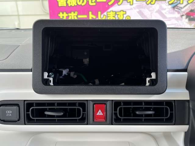 お客様に安心してお乗りいただくために、各項目の点検整備・部品交換を実施しております。
