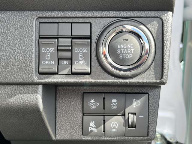 当社のアフターサービスの関係で、こちらのお車は群馬県在住の方に販売を限らせていただきます。