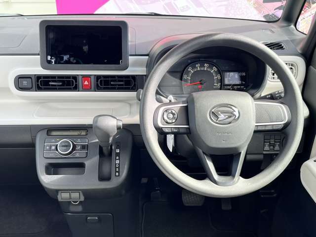 イソベモータースは国内の各ディーラーや各オークション会場に加盟してます。届出済未使用車だけでなく、新車や中古車も探せます♪関東運輸局指定の自社サービス工場も完備してますので安心♪お任せ下さい。