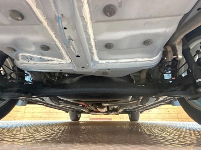 下回りがきれいなうちに、防錆加工の施工がオススメ。降雪地域はもちろん、沿岸部にお住いの方や、趣味でマリン・ウィンタースポーツをされる方にご好評いただいております。