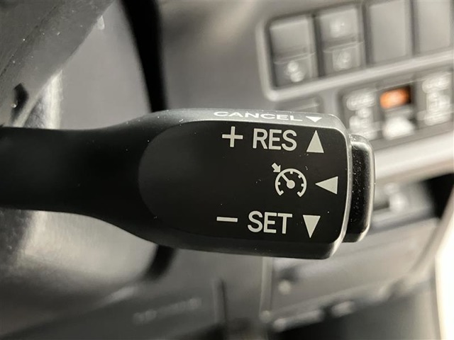運転席廻りの画像になります