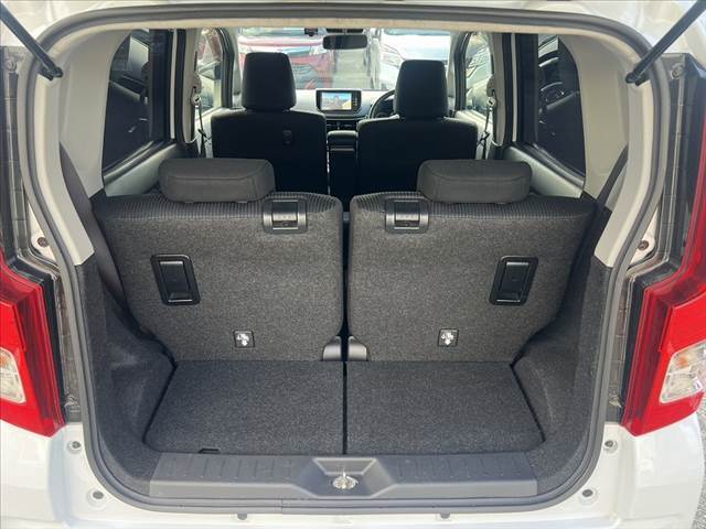 店頭ではBUDDICA PHOENIX（バディカフェニックス）のグッズ、キッズコーナーも完備、選べるフリードリンクを準備してお待ちしております♪無料査定いつでも実施中★予約いただくとスムーズです★