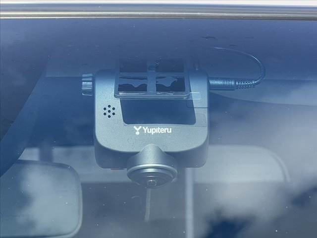 仕入先はオークションだけでなく、お得な下取り車や買取直販車もどんどん入荷中でございます★