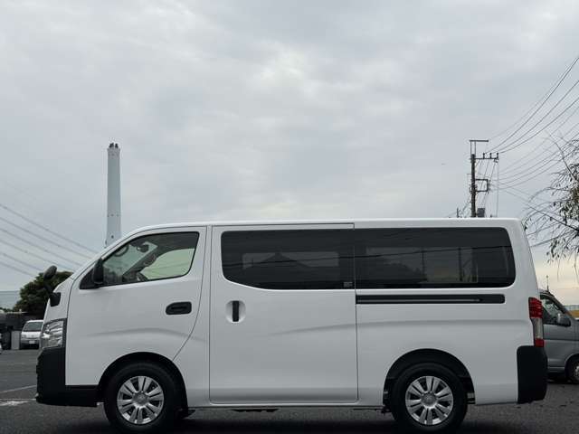 登録済未使用車/バックカメラ/エマージェンシーブレーキ(追突防止)キーレスエントリー/両側スライドドア/オートハイビーム