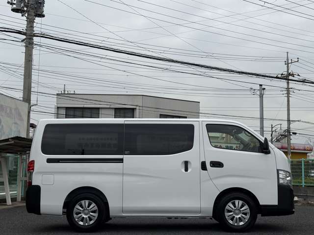 登録済未使用車/バックカメラ/エマージェンシーブレーキ(追突防止)キーレスエントリー/両側スライドドア/オートハイビーム