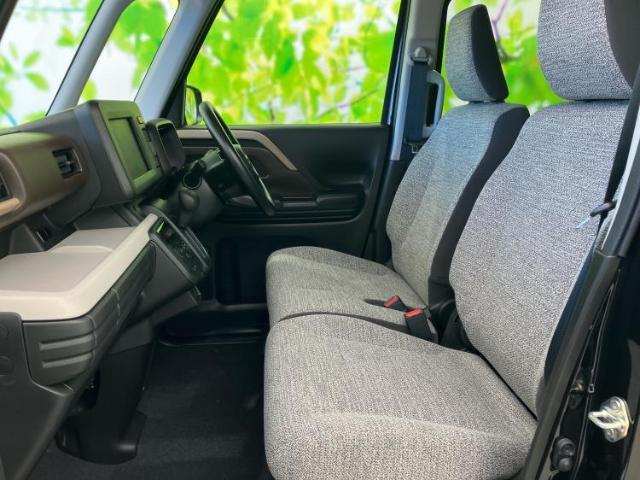 WECARSでは各商談席に大型モニターをご用意しております！見やすい大画面でゆったりと全国の在庫をご覧いただけます！是非ご来店お待ちしております！