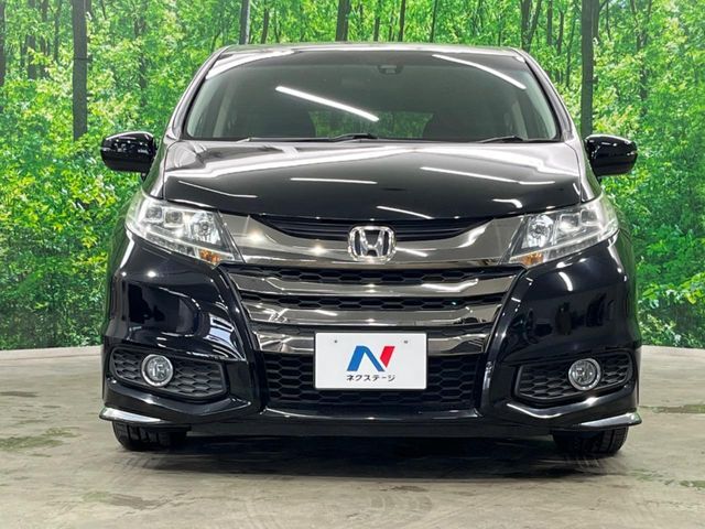 大好評のボディコーティング「弾スプラッシュコート」もご納車までに施工可能。通常のガラスコートと異なる、耐久年数6年の無機質ガラスコーティングが、ボディをキレイな状態に保ってくれます。