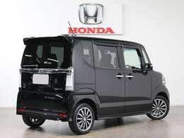 斜め後ろの画像です。