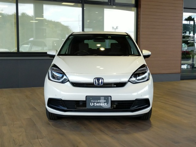 ■外装色 - プラチナホワイトパール