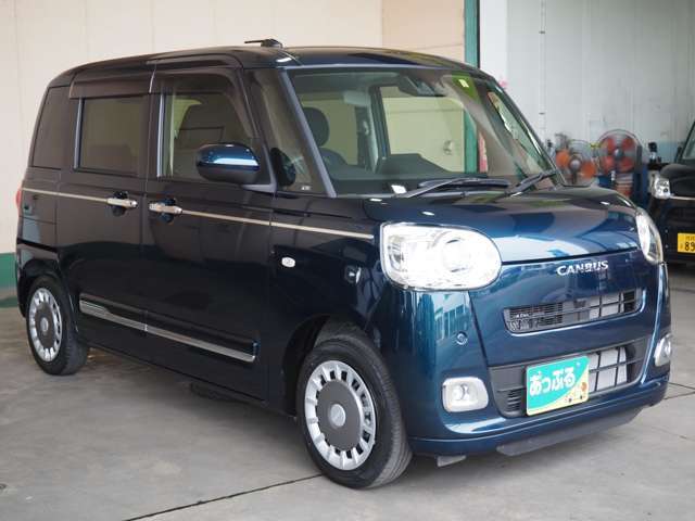 お車の車検・オイル交換・修理・鈑金塗装・ガラス修理・デントリペア・ボディコーティングなども幅広く対応しております。その際は無料で代車を貸し出し致します。車のことは何でもお任せください！