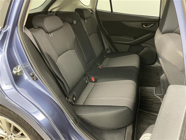 【後部座席】『後部座席周辺』の画像になります。写真の内容に関してご不明点、ご質問等がございましたらお気軽にガリバー店舗までお問い合わせください。