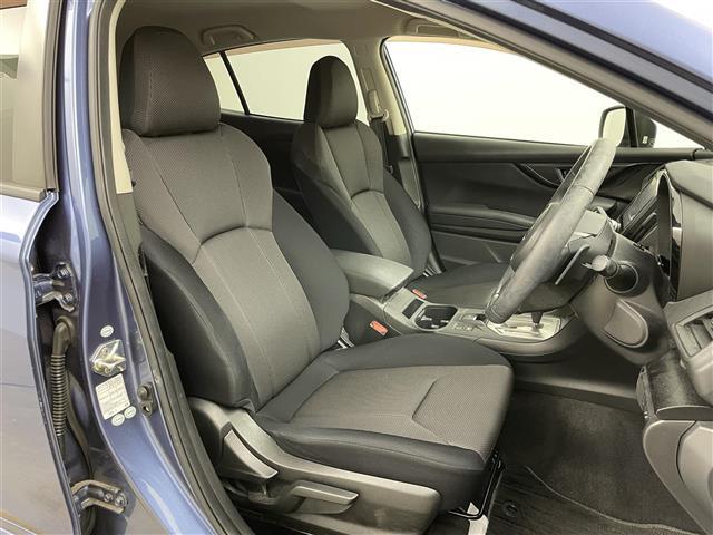 【運転席】『運転席周辺』の画像になります。写真の内容に関してご不明点、ご質問等がございましたらお気軽にガリバー店舗までお問い合わせください。