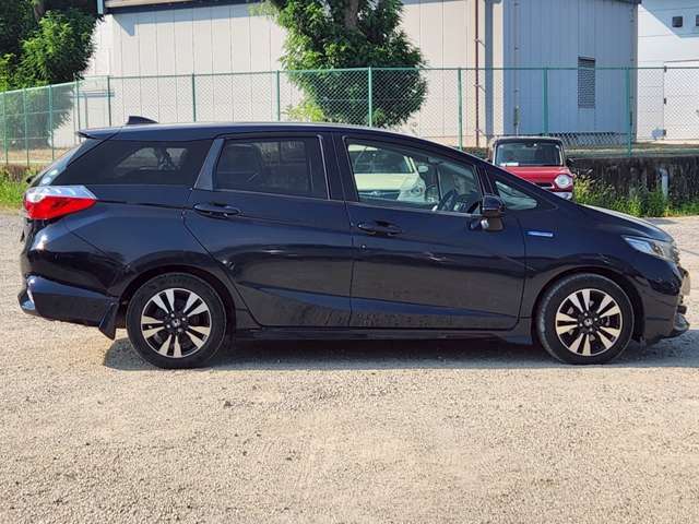 ★自宅から簡単に車に関する相談ができるサービスとして、オンライン購入相談＆商談を実施中です！お客様のご希望に合わせて、ご希望の日時などをお選びいただけます。先ずはメールもしくはお電話にてお問合せ下さい