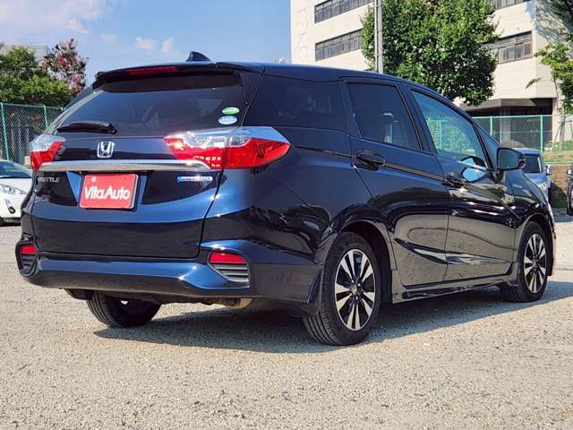 ★画像や動画を見ただけでお車の検討を進める事に抵抗がある方でも気軽に利用できるオンライン商談ならお車の検討はもちろん営業担当や店舗の様子も生中継でご覧いただけますので安心してお車をご検討頂けます。