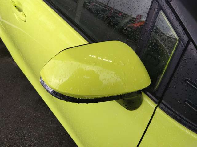 R9/6車検有　走行2万6千　純正SDナビ　フルセグTV　フリップダウンモニター　バックカメラ　ETC　前後ドライブレコーダー　パワースライドドア　3列シート　スマートキー2コ