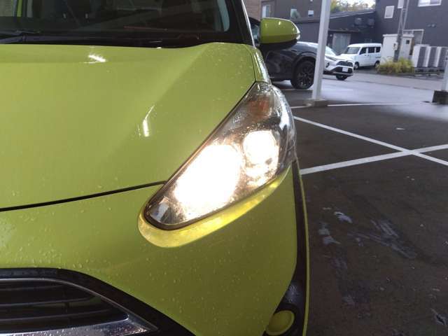 R9/6車検有　走行2万6千　純正SDナビ　フルセグTV　フリップダウンモニター　バックカメラ　ETC　前後ドライブレコーダー　パワースライドドア　3列シート　スマートキー2コ