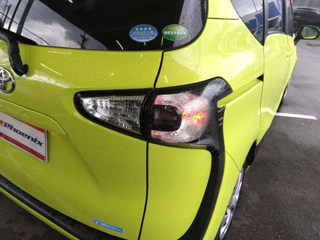 R9/6車検有　走行2万6千　純正SDナビ　フルセグTV　フリップダウンモニター　バックカメラ　ETC　前後ドライブレコーダー　パワースライドドア　3列シート　スマートキー2コ