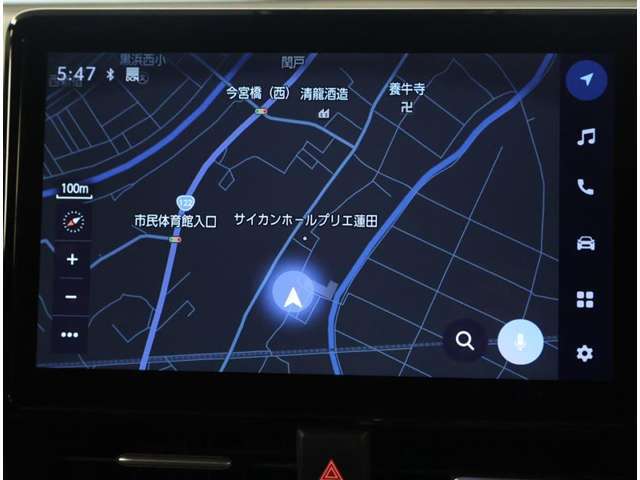 カーナビが付いていれば初めて通る道でも迷わずに目的地にたどり着けますね。迷わなければ余計なガソリンも使わずにエコです。