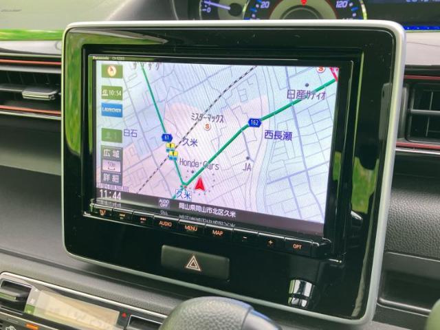 WECARSの店舗にはキッズコーナーがございます！お子様連れのお客様もごゆっくり車選びをお楽しみいただける空間です！