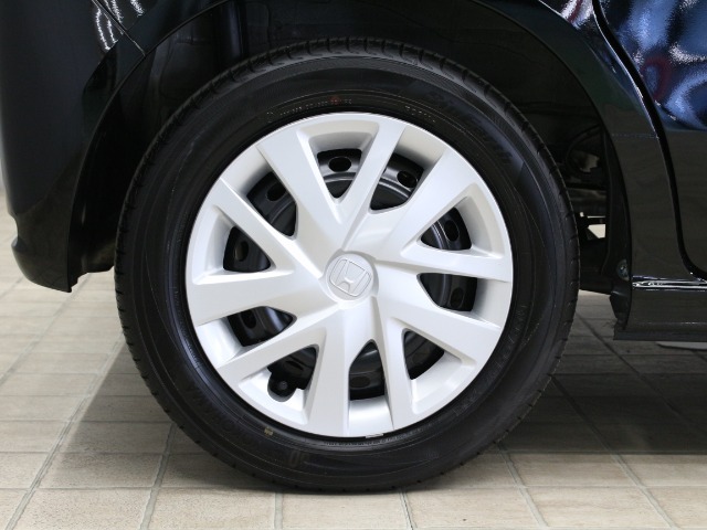 こちらの中古車はホッと保証Premium（2年・走行距離無制限）がついています。保証を延長できるホッと保証プラス3年がございます。