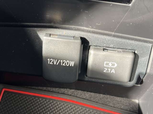 自社整備工場・自社積載車も完備！購入後のサポートもおまかせ下さい！