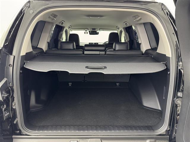 ◆【トランク】積み込みやすくて、たっぷり積める荷室です。シートアレンジできるものは、乗車人数と荷物の量や大きさによってシートを動かすことができるので、より快適なドライブが可能です！