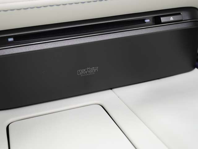 ■モデリスタエアロSET(F/S/R)■TRDダイナミクスドアミラー■TRDカーボントランクスポイラー■UNIVERSALDESIGN(FF01M)21インチAW■RSR製(BEST-Iアクティブ)Dampers■ROBERUTA製カップリフターシステム