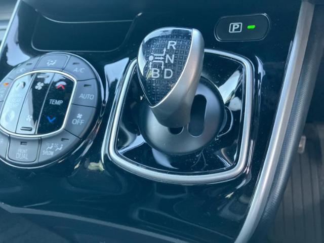 お車に合わせて無料保証以外にも、保証範囲、期間、距離を拡充させた有料保証もご用意しております！中古車の購入が初めてで不安・・・というお客様もご安心ください！