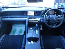 【安心の全車保証付販売・ご購入後のオイル交換永久無料（車両価格の20％まで）の特典付です。】