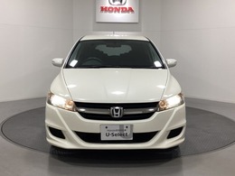 【Honda認定中古車 U-Select】　エンジン、オーディオやカーナビ(社外品は除く）に至るまで保証をお付け致します。全国のホンダディーラーで保証と整備が受けられます。