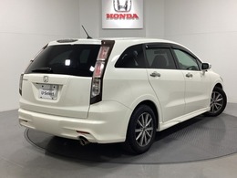 【Honda認定中古車 U-Select】　は3つの安心をお約束します。　1　Hondaのプロが整備した安心。 2　第三者機関がチェックした安心。　3　購入後もHondaが保証する安心。
