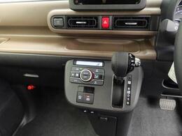 納車前に12ヶ月点検・エンジンオイル交換・　バッテリー交換・ワイパーゴム交換・キーレス、キーフリーの電池交換を実施しております。ダイハツの整備士がきっちりと点検したお車をお届けいたします！